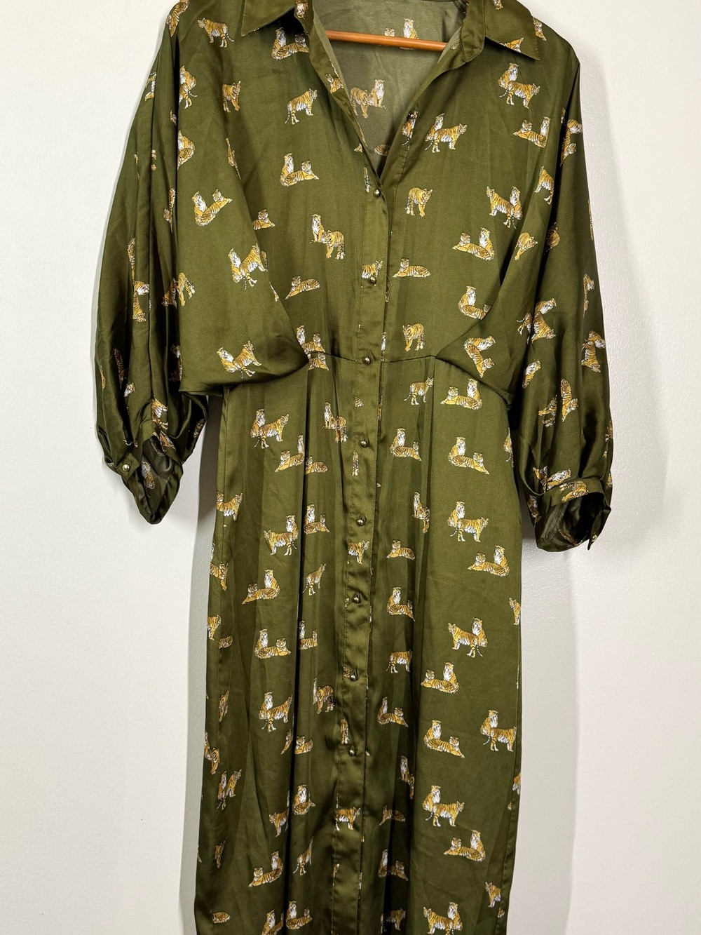 Zara Olive Green Satin Midi Shirt Dress - Picture 4 of 9